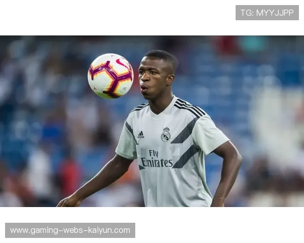 维尼修斯训练成果显现,边路突破创造多次威胁