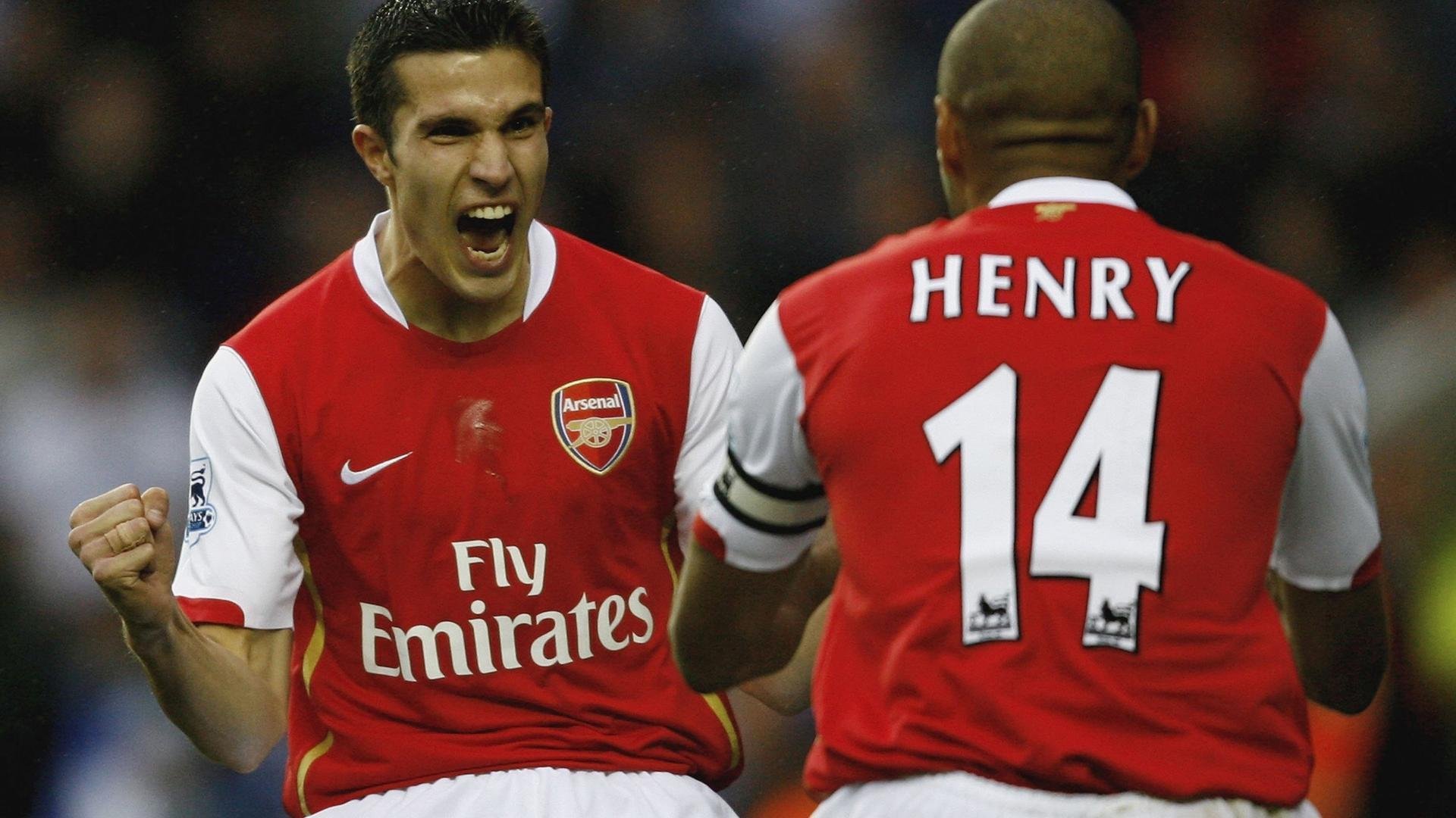 欧冠“门框三连击” 乌龙+横梁+立柱令豪门饮恨而归